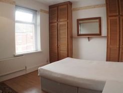 Listing main image