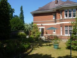 Listing main image