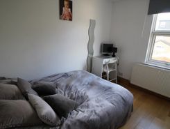 Listing main image
