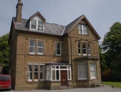 Listing main image