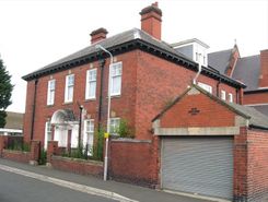 Listing main image