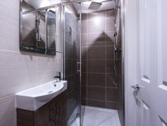 Listing main image